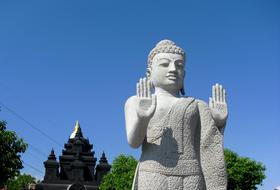 Patung Budha Vihara Gilimanuk
