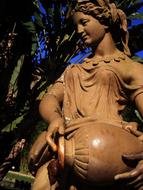 Statue Garden Decoration