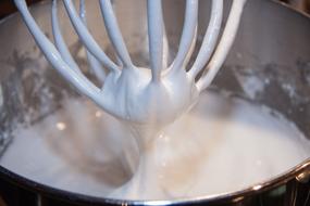 Stirring Device Whisk Bake