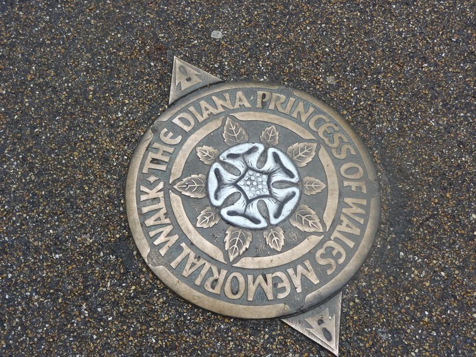 Sign of Princess Diana, with patterns, on the Memorial Walk in London, England