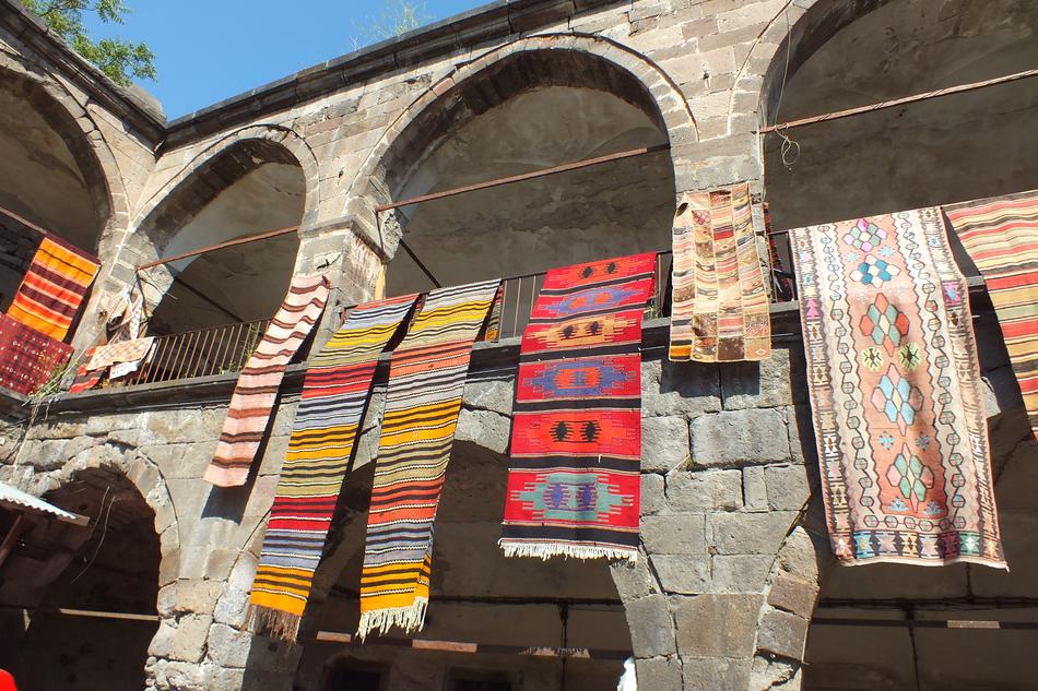 old Carpet Rugs crafts
