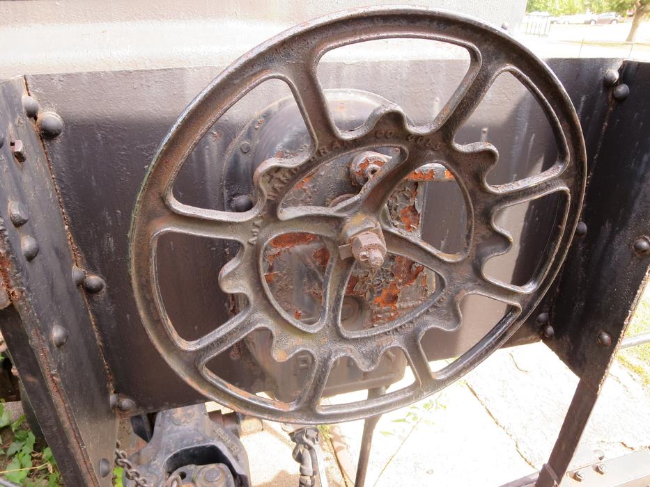 Iron Train Steer