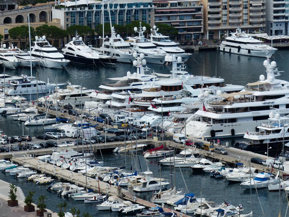 Port Ships Yachts in monaco