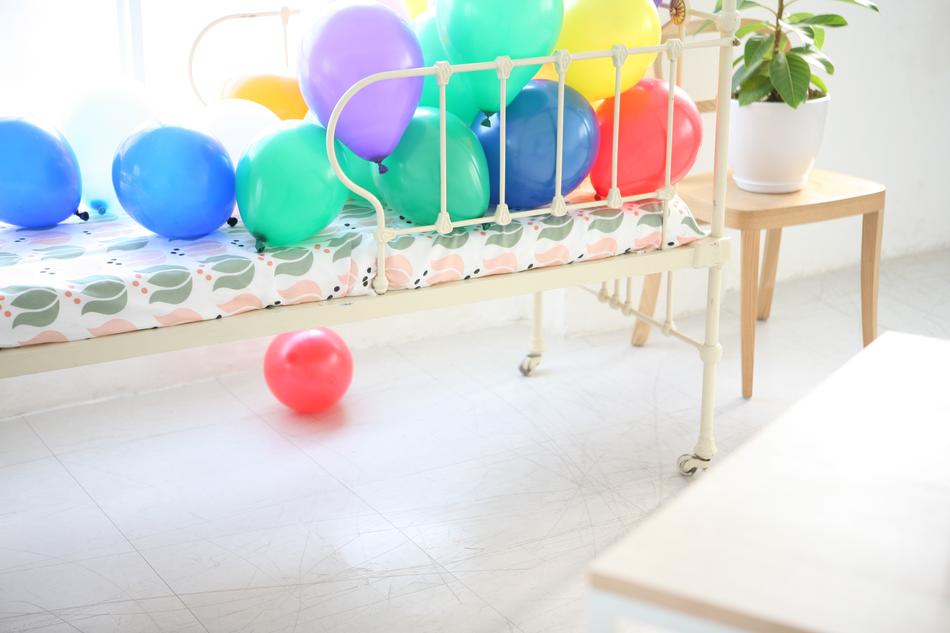 colorful Bed Balloons