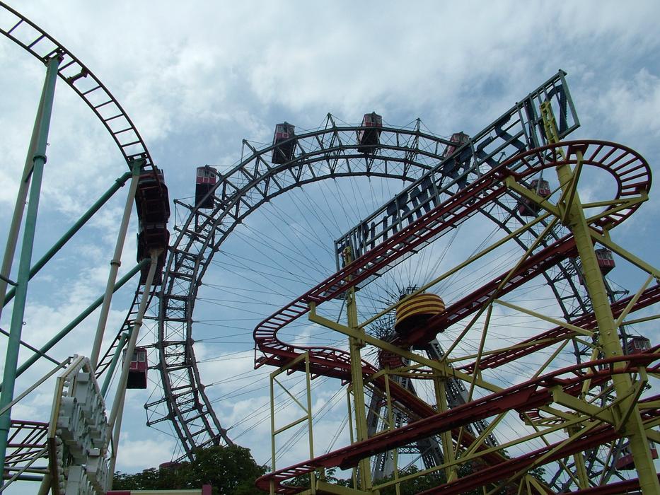 Roller Coaster Wave