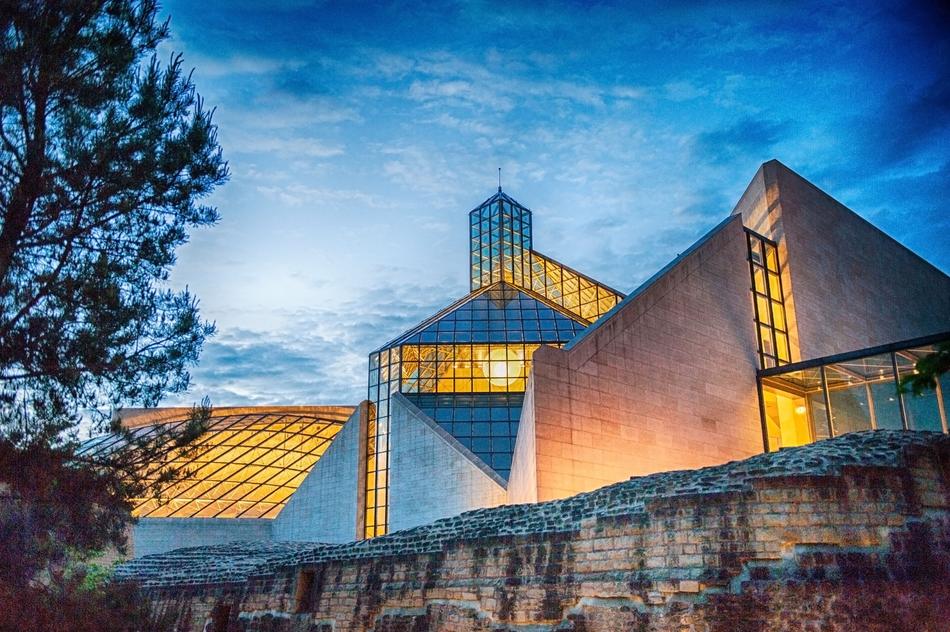 Three Echelen Pe Museum in Luxembourg