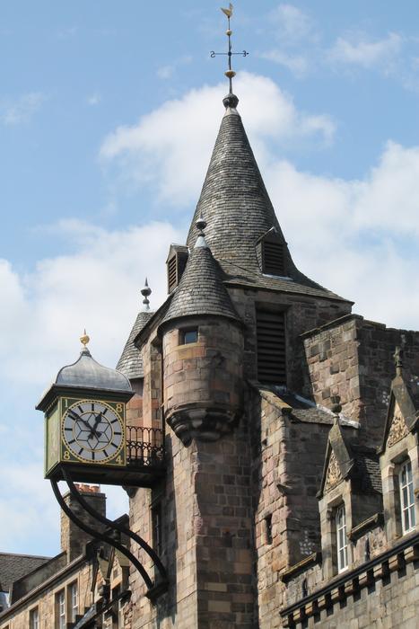Canongate Tolbooth tower with clock, uk, Scotland, Edinburgh