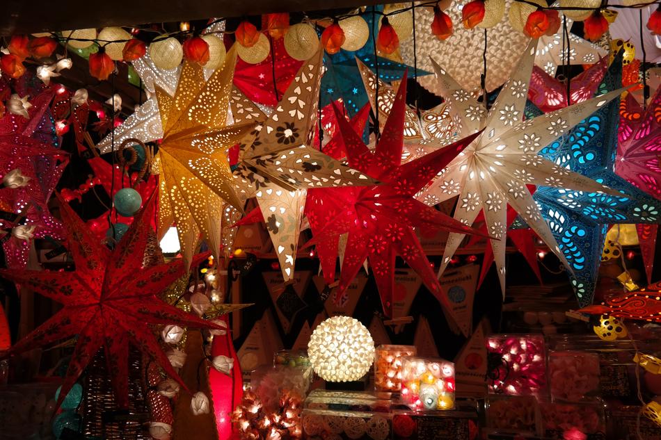 Poinsettia Star Light