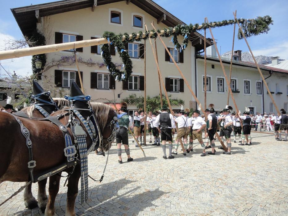 Maypole Bad Reichenhall 1 May