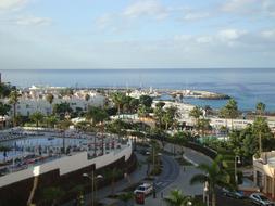 Las Americas Port Sea