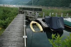 Boat Wreck Kahn