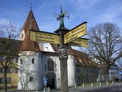 White Horn Upper Gate Signposts