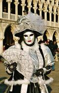 woman in mask and dress at the carnival in Venice