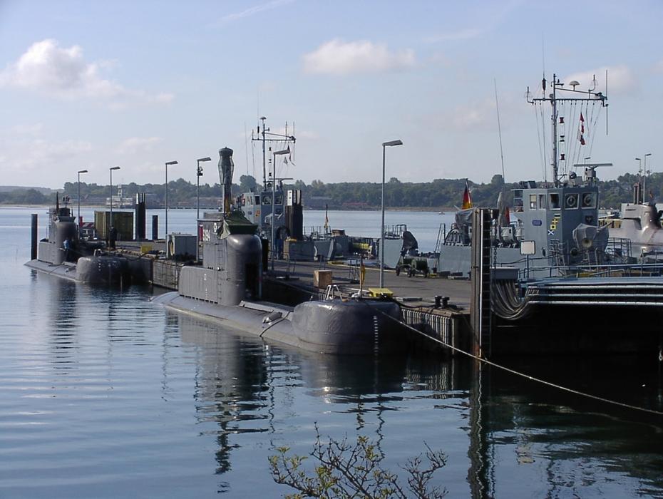 Subs boat