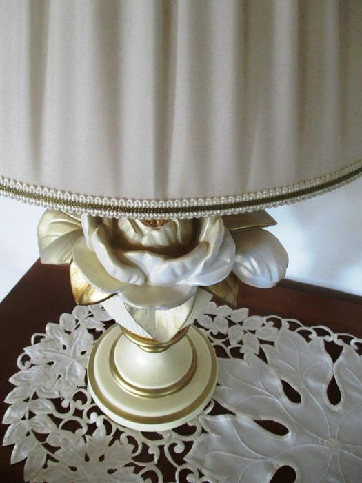 Lamp Table Socket Rose
