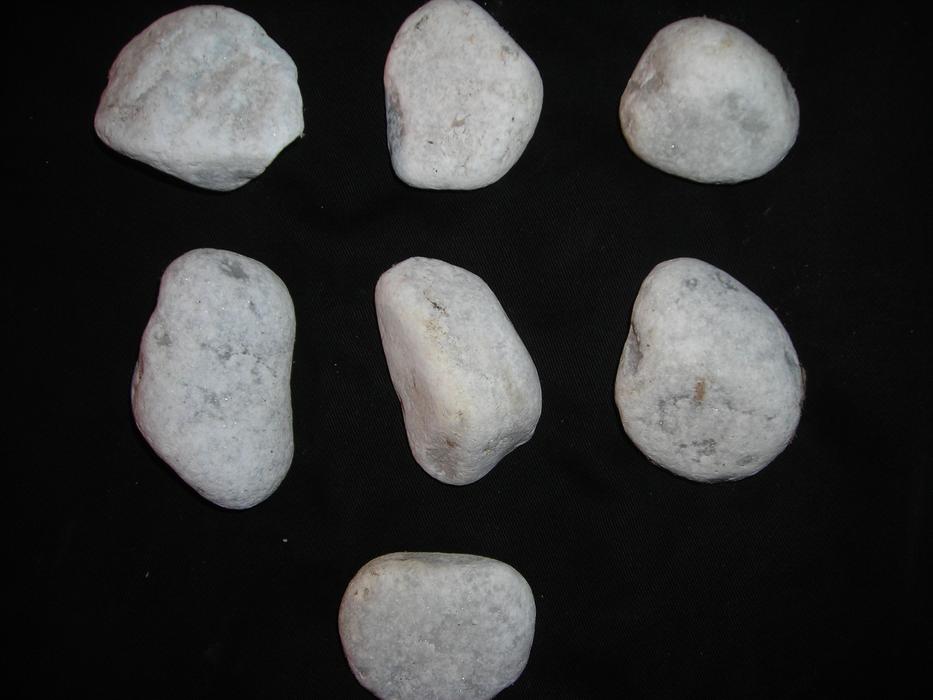 Buttons Stones Hell