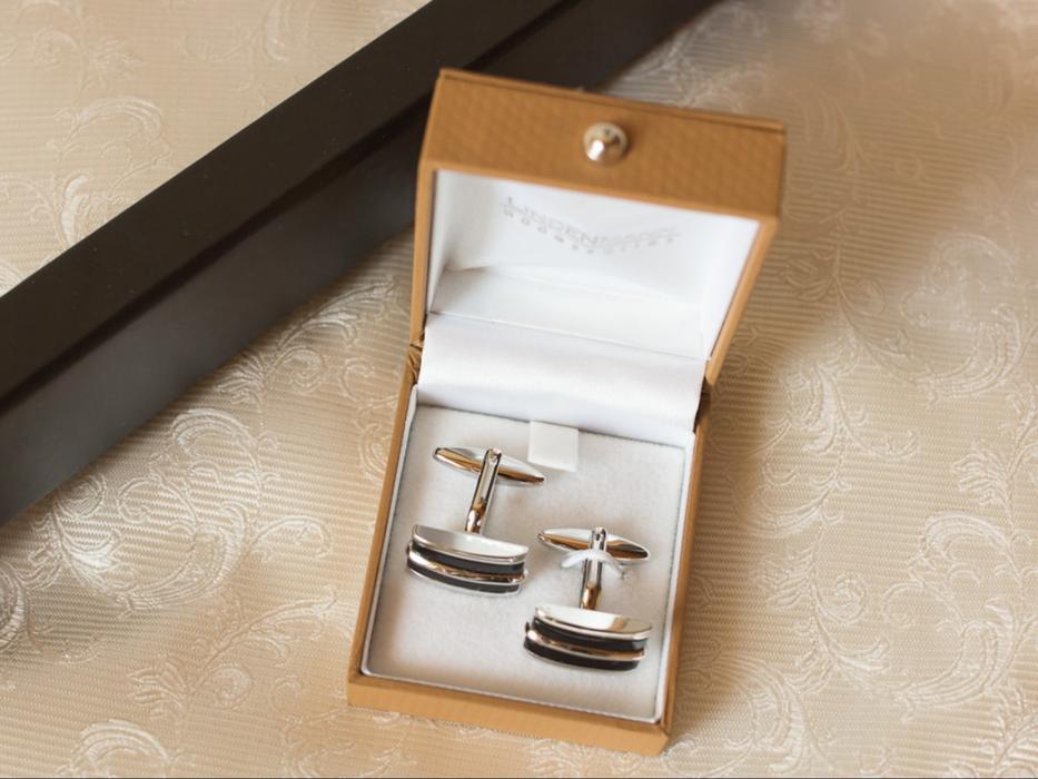 Velvet Cufflink Case