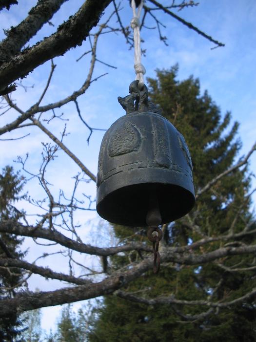 Watch bell on Tree