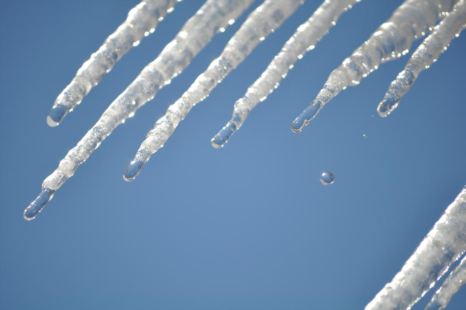 Water Drip Frozen
