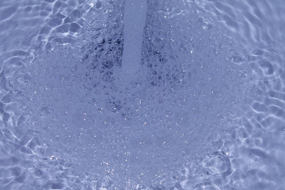 Water Jet Wet
