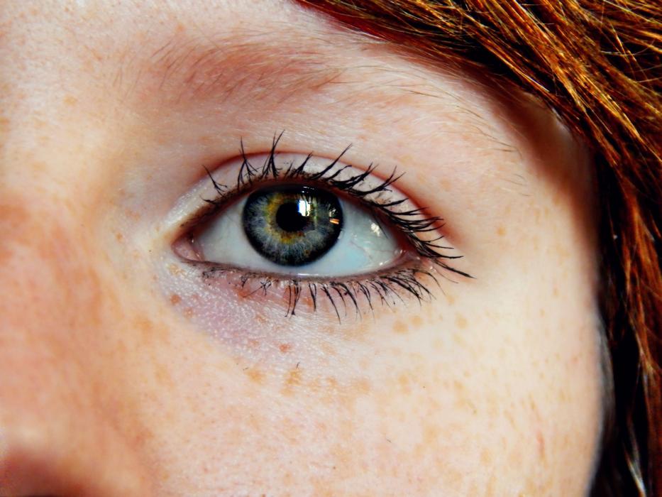 Eye Blue Coloring