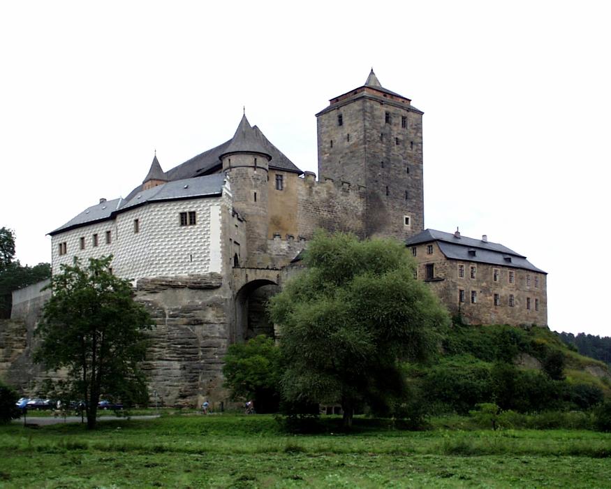 Castle Bone in Czech