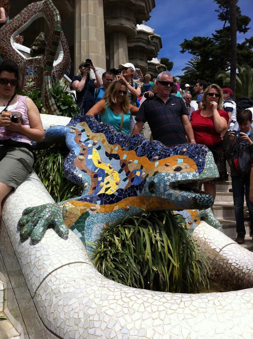 Mosaic Garden GaudÃ­ Barcelona