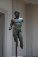 Statue Arm