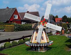 Windmill Wing Sky