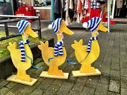 Duck Wooden Group