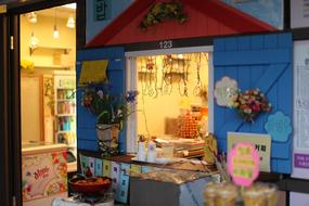 sale of sweet food at fair