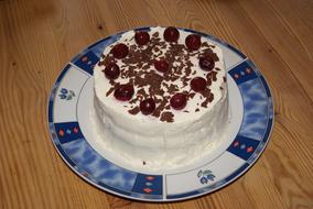 cream cake with chocolate