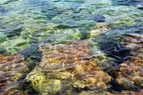 big stones at the bottom of the lake