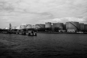Lake Port Oil