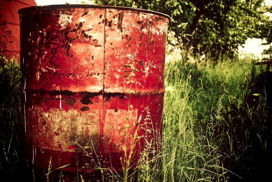 Barrel Can Container