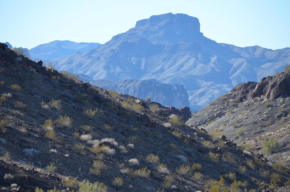 mountains in the desert in arizona