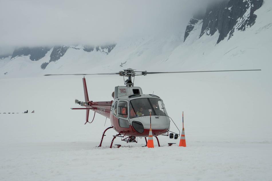 Helicopter Alaska Mendenhall