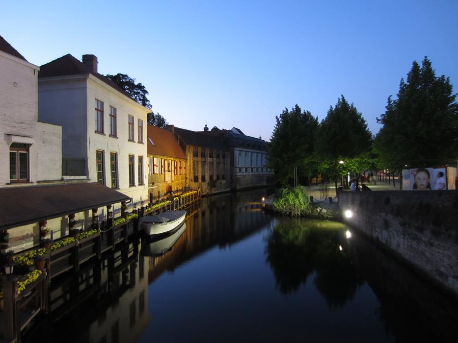 Bruges Rest Channel