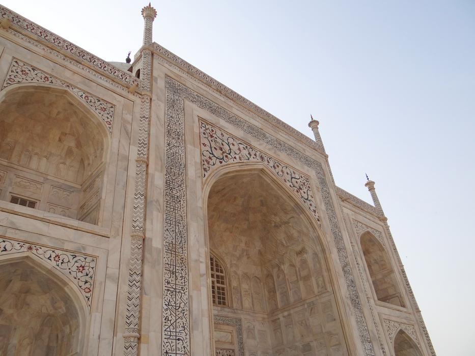 Taj Mahal Cross-Section Arches