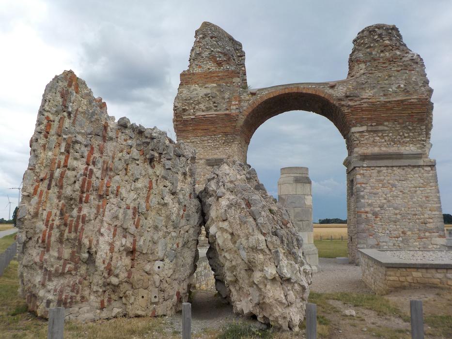 Heidentor Austria Romans