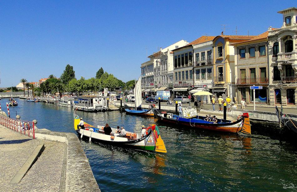 Aveiro River Shipping