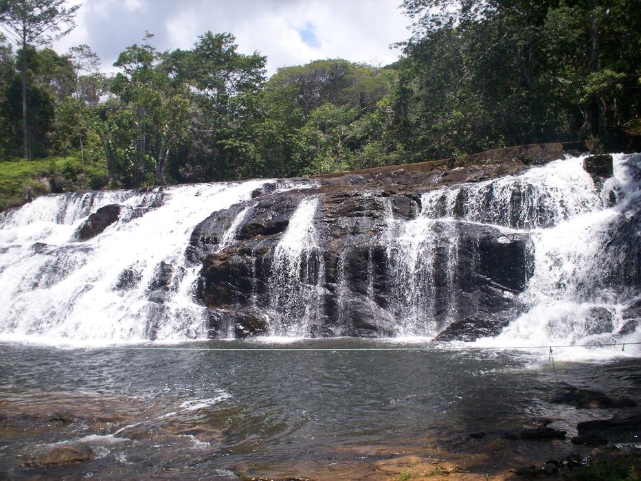 Itakare Waterfall