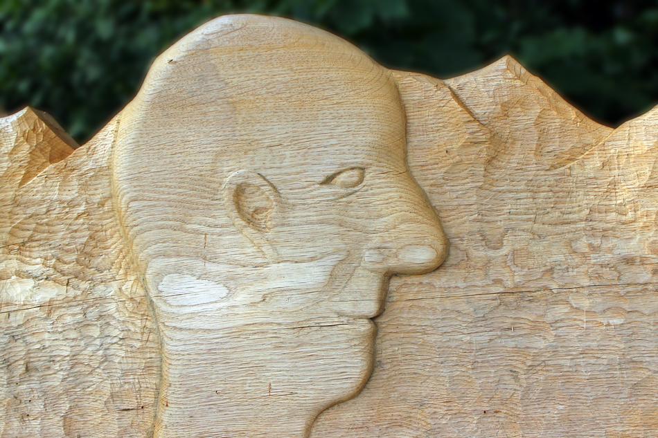 Head Face Wood