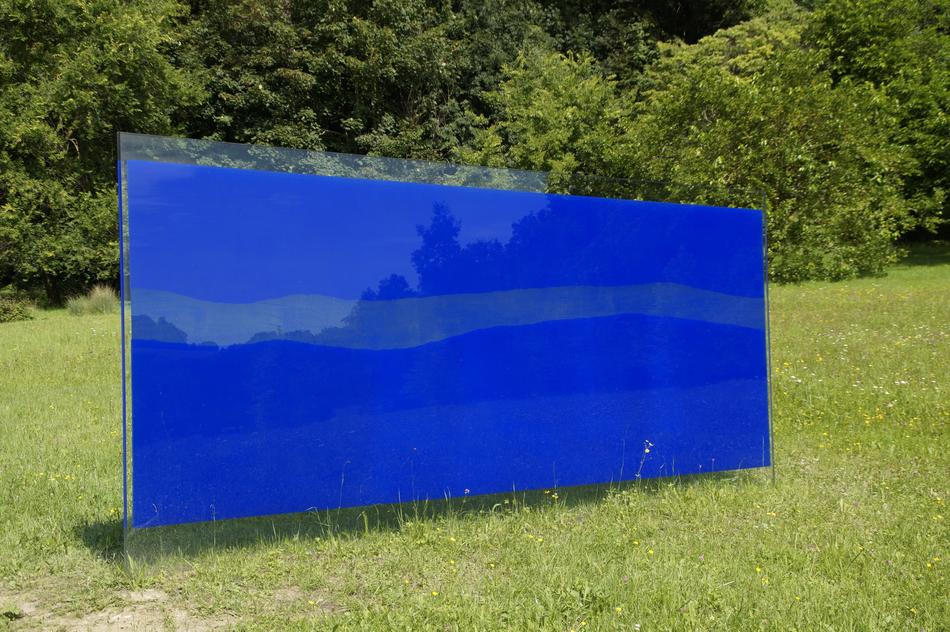 Artwork Blue Mirroring wall