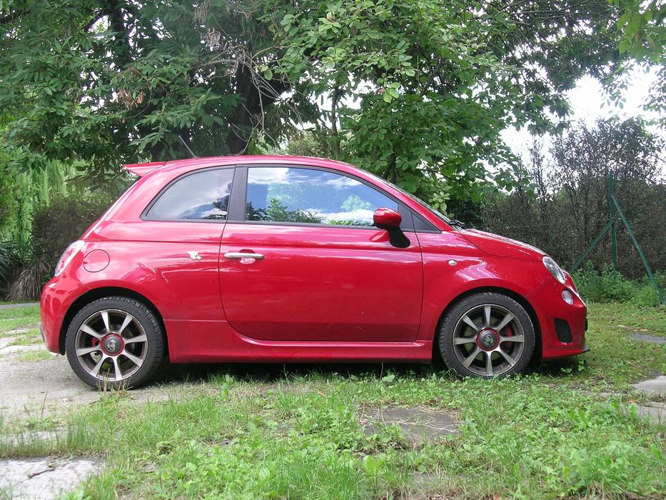 Fiat 500 Red