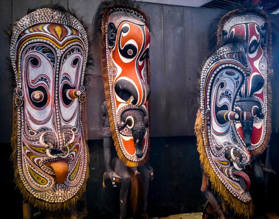Sculptures Wood Papua