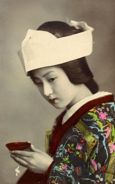 Geisha girl Retro portrait