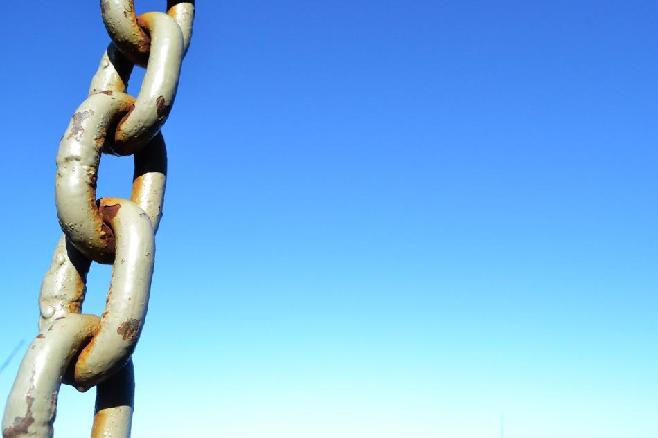 Chain Jail Sky