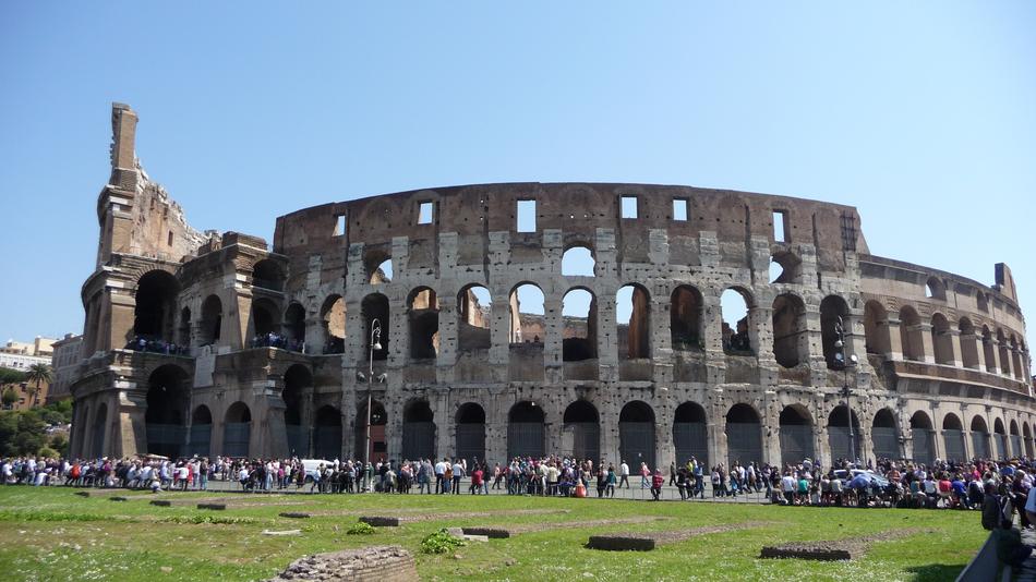 Rome Colosseum tourism