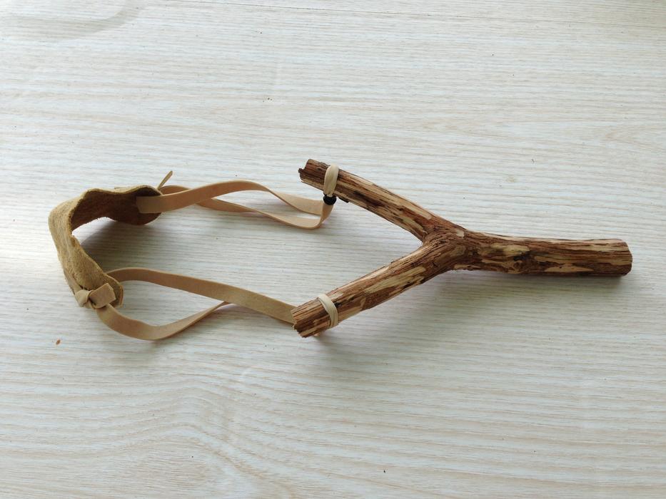 Catapult Weapon Shooting Tree